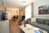 Ferienwohnung in Kühlungsborn - Appartementanlage Ostseeblick Fewo Rügen 12 - Wohnbereich mit gemütlicher Couchecke
