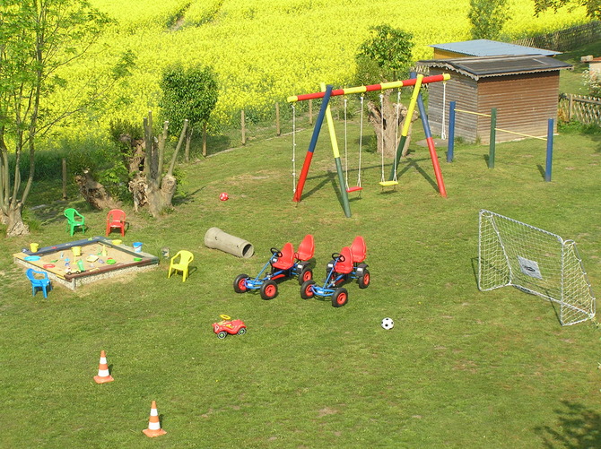 Ferienwohnung in Behrensdorf - Lissis  Appartement - Spielsachen