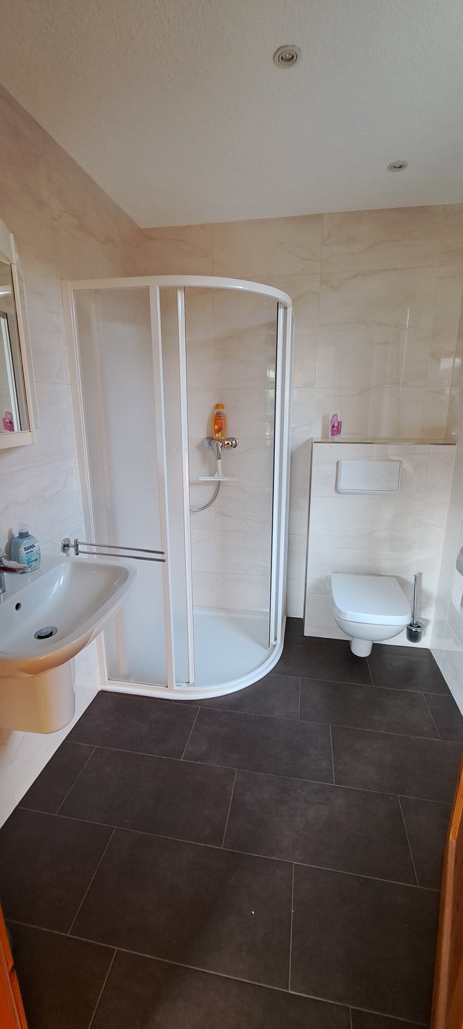 Ferienwohnung in Klein Bollhagen - Am Ostseestrand - Badezimmer Ferienwohnung in Klein Bollhagen - Am Ostseestrand - Badezimmer