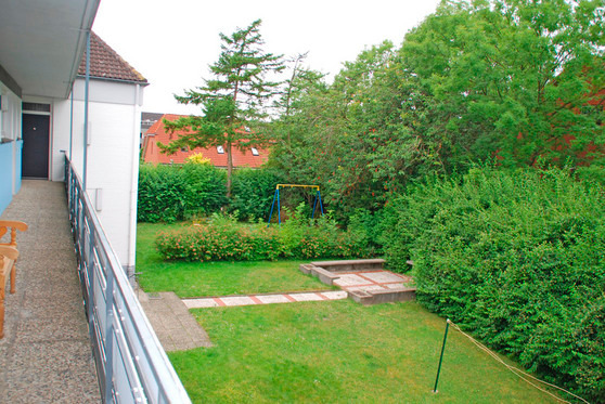 Ferienwohnung in Kellenhusen - Haus Sommerland OG 5 - Ausblick auf den schönen großen Garen Ferienwohnung in Kellenhusen - Haus Sommerland OG 5 - Ausblick auf den schönen großen Garen