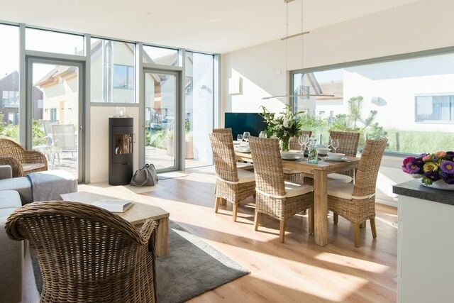 Ferienhaus in Heiligenhafen - Ostsee - Reetdachhaus Nr. 35 "Gras" im Strand Resort - Bild 3