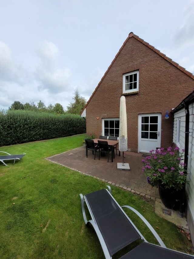 Ferienhaus in Fehmarn OT Katharinenhof - "Dorfidylle" Ferienhaus - Bild 9 Ferienhaus in Fehmarn OT Katharinenhof - "Dorfidylle" Ferienhaus - Bild 9