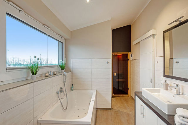 Ferienhaus in Fehmarn OT Klausdorf - "Ferienbauernhof Lafrenz" - Wellness - Ferienhaus Steilk&uuml;ste - Bild 17