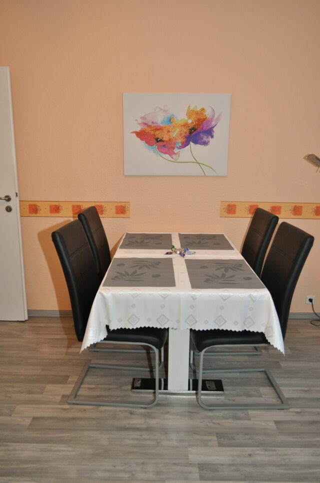 Ferienwohnung in Gr&ouml;mitz - Ferienwohnungen &Ouml;ker - Whg. 1 - familiengerechte Fewo mit 2 SZ, nur wenige Gehminuten zum Hauptstrand - Bild 3