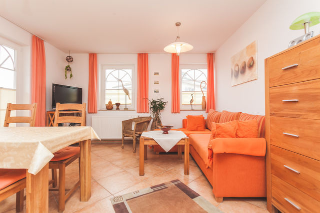 Ferienwohnung in Ostseeheilbad Zingst - Fritz-Reuter-Stra&szlig;e 2 Whg. 2 - Bild 2