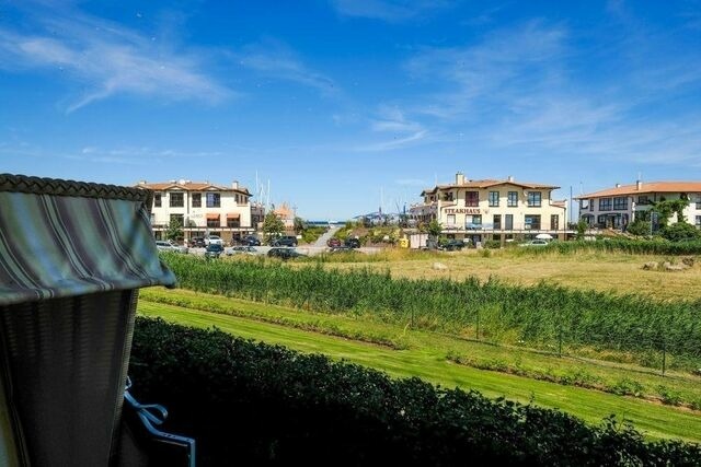 Ferienwohnung in K&uuml;hlungsborn - 9987- Urlaubstr&auml;ume Am Meer, WE 3.4 Strandkorb auf der Terrasse - Bild 13