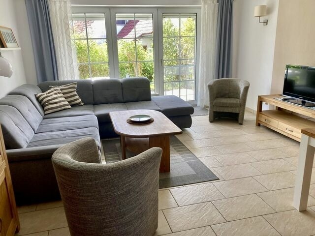 Ferienwohnung in Ostseeheilbad Zingst - Meer & Salz, FW 12 - Bild 2