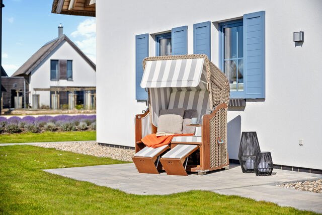 Ferienhaus in Dranske - Rügenzauber Reetdachhaus mit Sauna u. Kamin | Strandnähe | Garten - Bild 24