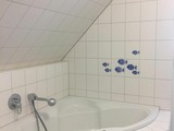 Ferienhaus in Zingst - Kiek över 33 - Bad OG mit Badewanne