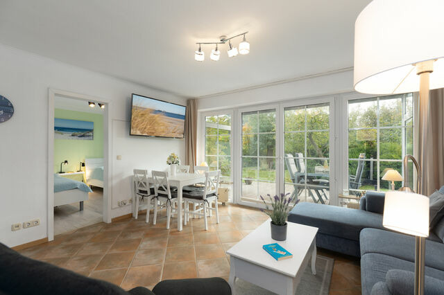 Ferienwohnung in Sch&ouml;nberg - Holunderbusch - Bild 13