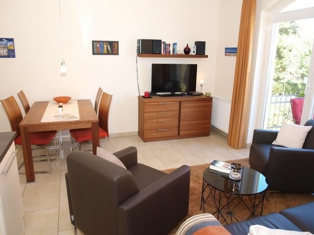 Ferienwohnung in Kühlungsborn - Villa Strandkuss, Wohnung Strandglück - Bild 2 Ferienwohnung in Kühlungsborn - Villa Strandkuss, Wohnung Strandglück - Bild 2