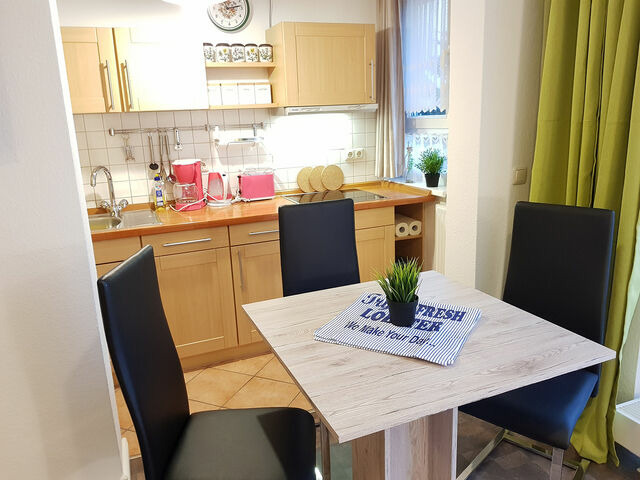 Ferienwohnung in K&uuml;hlungsborn - D&uuml;nengarten - 40-17 - Bild 8